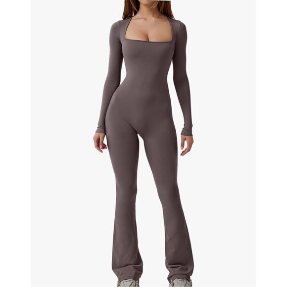 NEW Jumpsuit Square Neck Wide Leg Full Length Romper Playsuit M - Picture 1 of 7